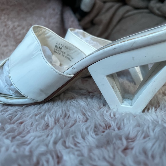 6.5 White Blake Scott looks great on - Picture 4 of 4